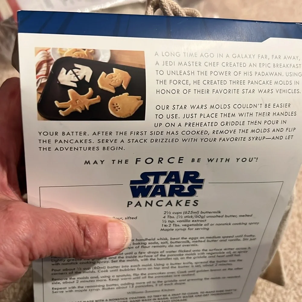 Williams Sonoma STAR WARS pancake molds
